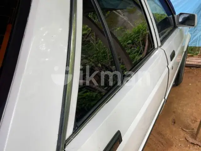 Nissan Sunny 1989 photo 3