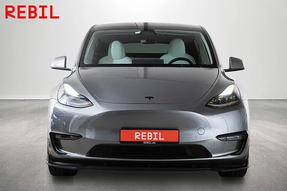Tesla Model Y 2025 photo 3