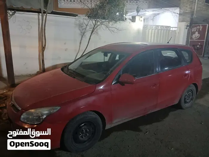 Hyundai Elantra 2010 photo 2