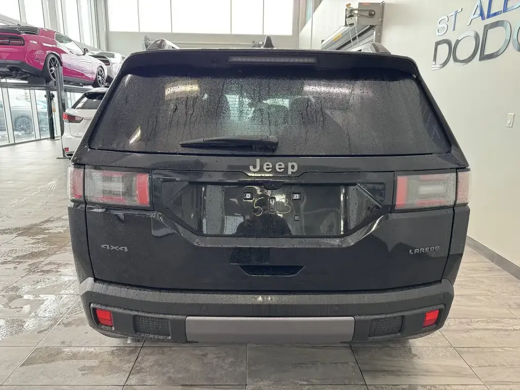 Jeep Cherokee 2026 photo 4