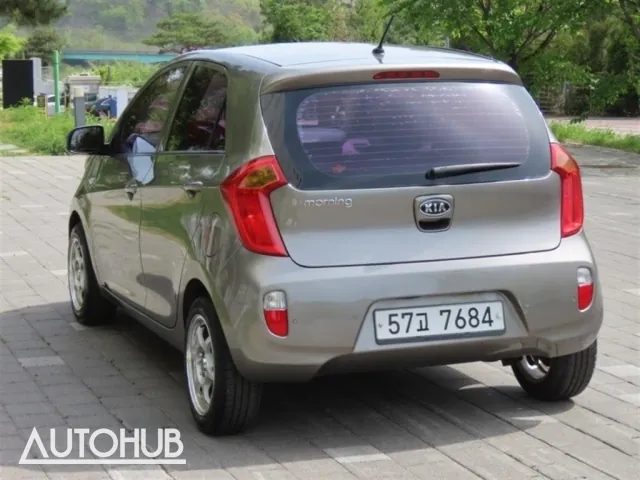 Kia Morning 2012 photo 4