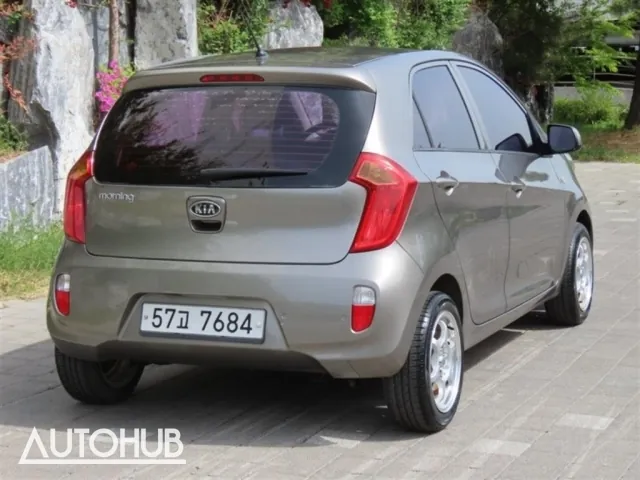 Kia Morning 2012 photo 3