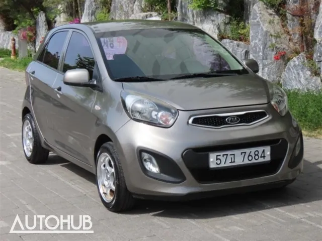 Kia Morning 2012 photo 2