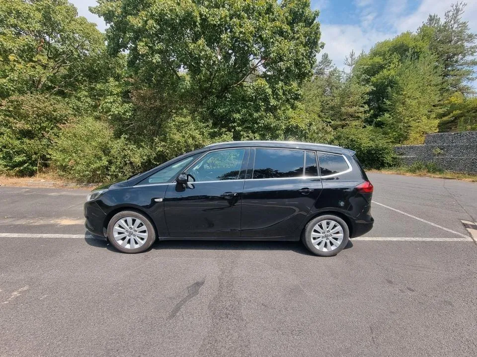 Opel Zafira Tourer