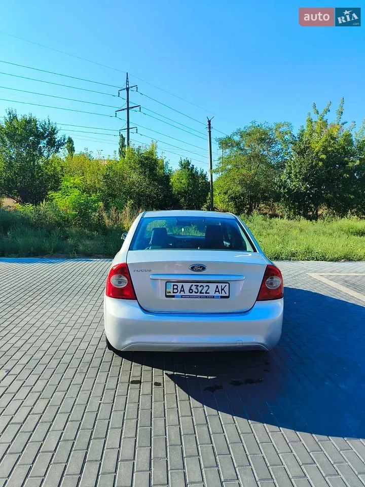 Ford Focus 2008 photo 4