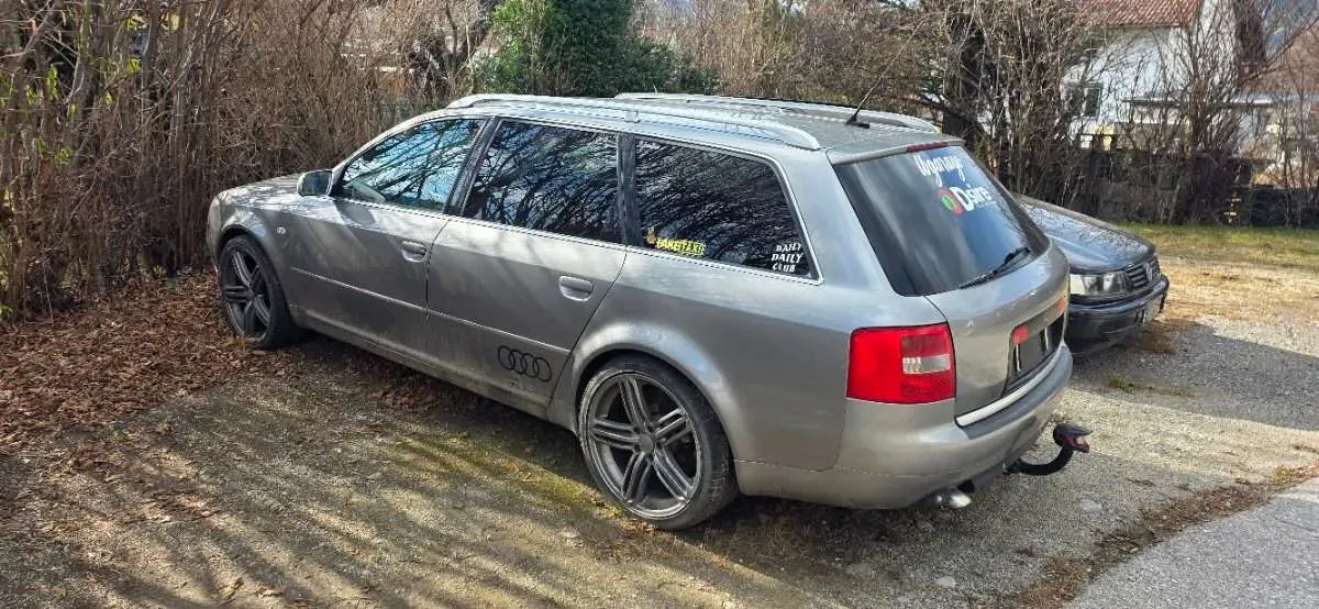 Audi A6 2003 photo 3