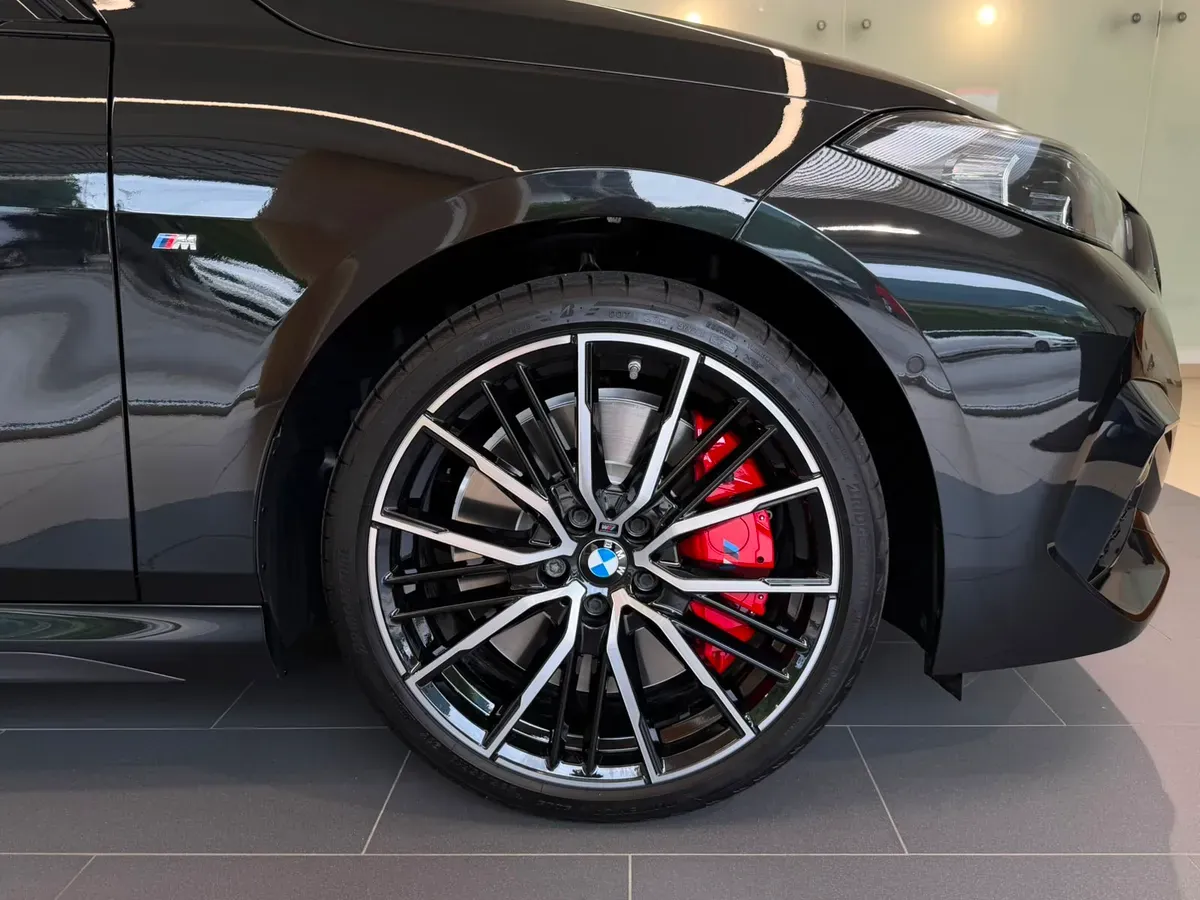 BMW 2 Series 2024 photo 3