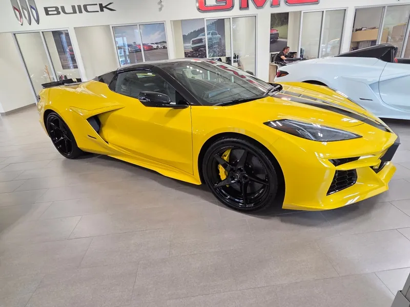 Chevrolet Corvette 2026 photo 3