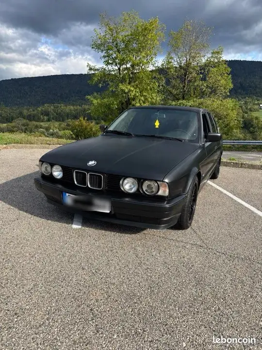 BMW Série 3 1994 photo 2