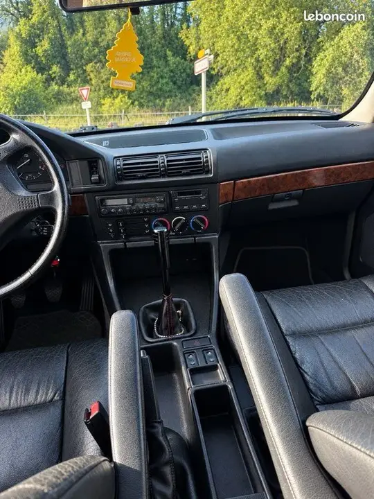 BMW Série 3 1994 photo 3