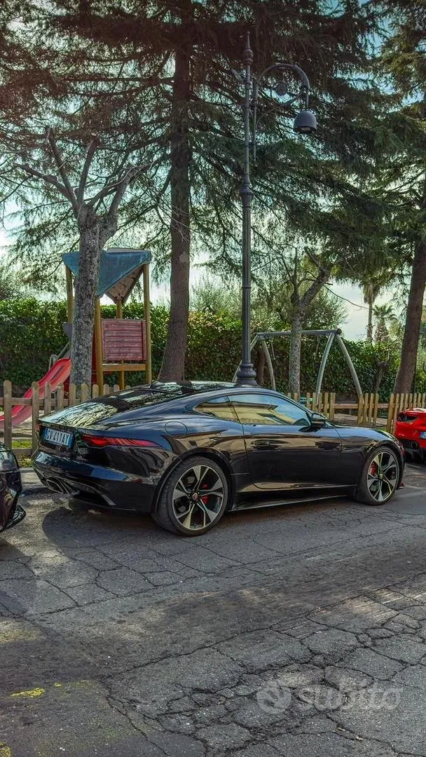 Jaguar F-Type 2021 photo 4