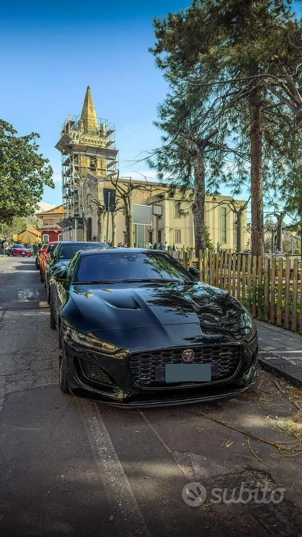 Jaguar F-Type 2021 photo 5