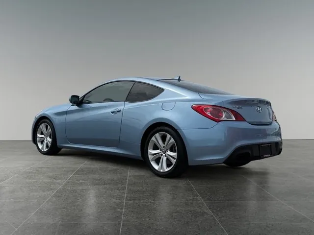 Hyundai Genesis Coupe 2010 photo 4
