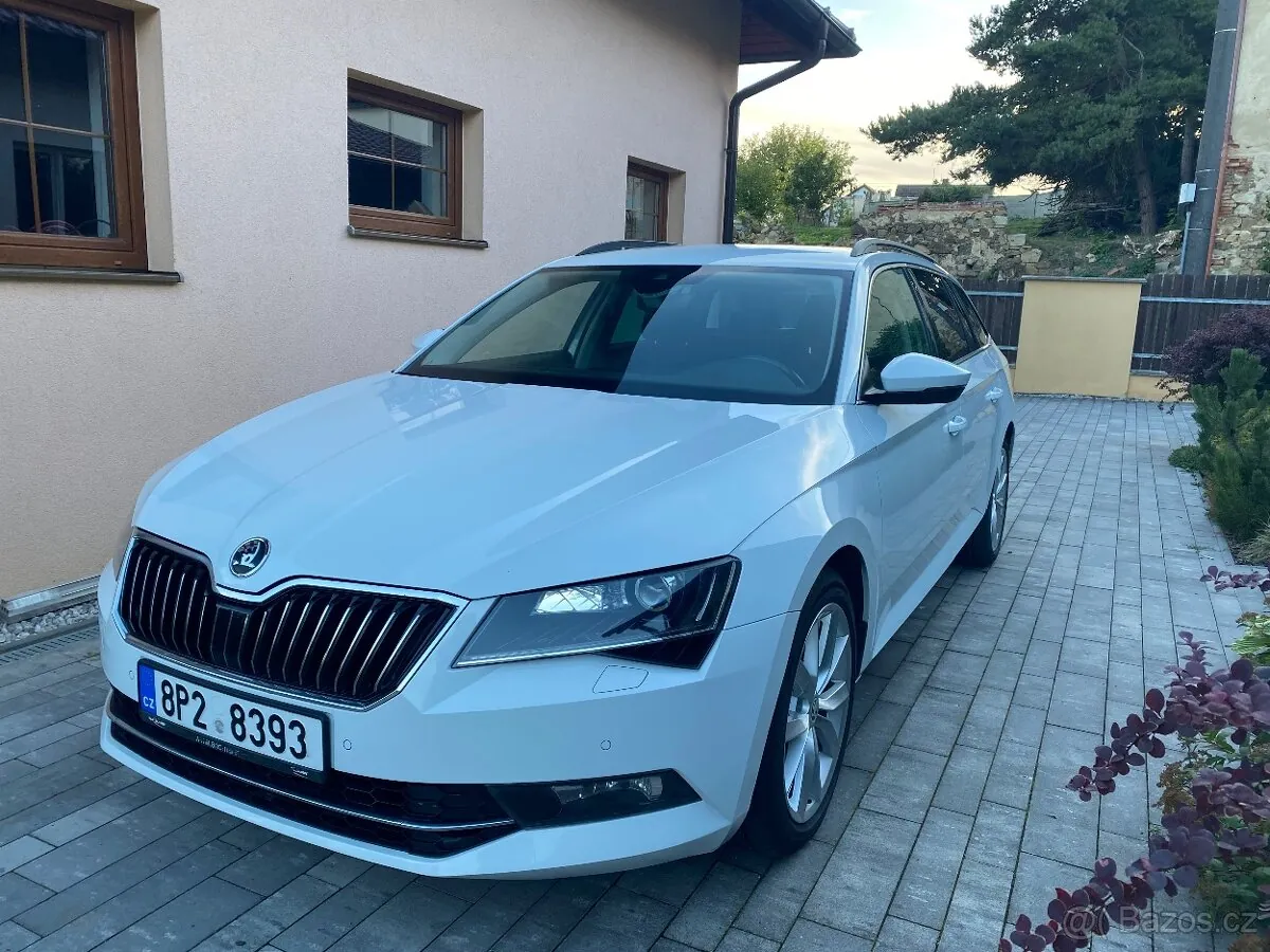 Skoda Superb 2017 photo 3