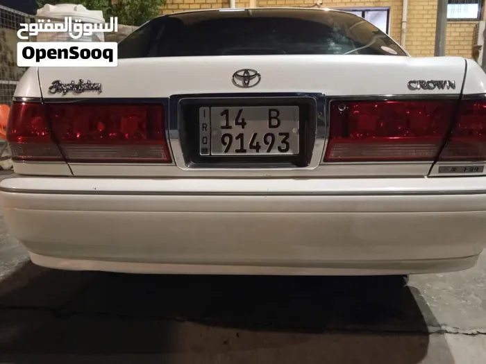 Toyota Crown 1999 photo 3