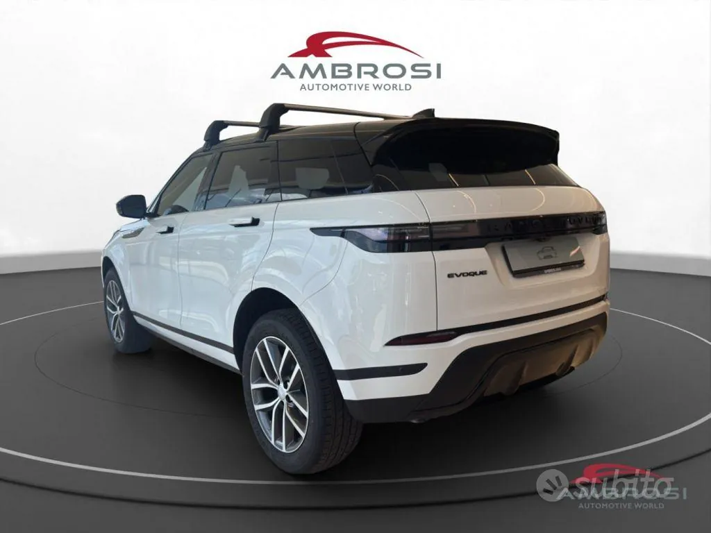 Land Rover Range Rover Evoque 2026 photo 3