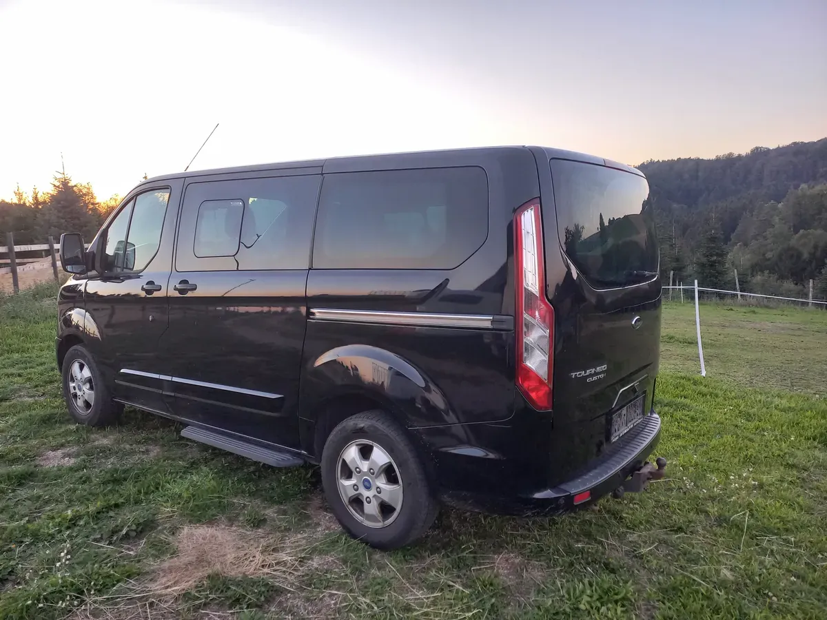 Ford Tourneo 2015 photo 2