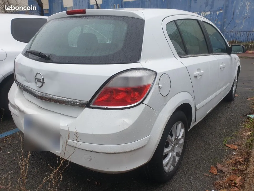 Opel Astra 2005 photo 2