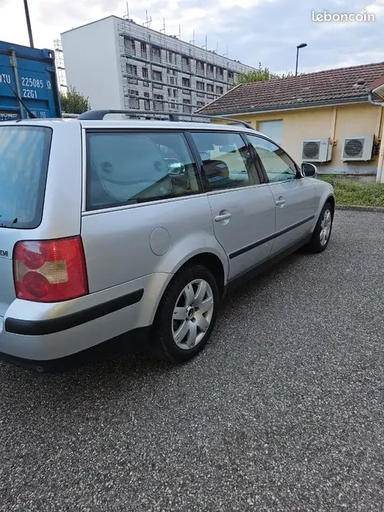 Volkswagen Passat 2005 photo 3