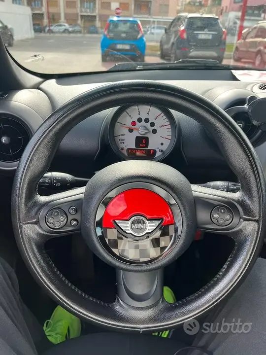 Mini Countryman 2018 photo 3