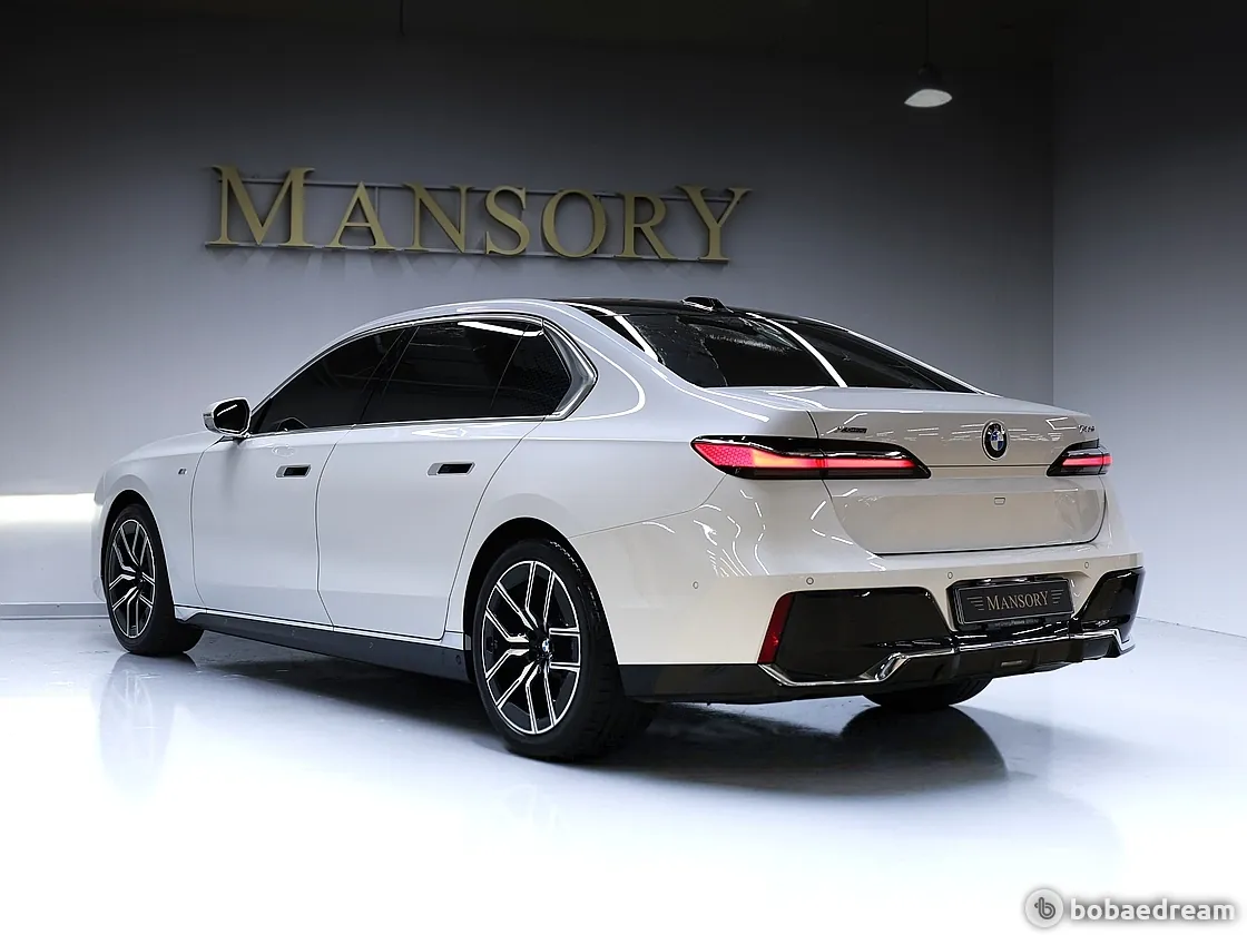 BMW 740D 2025 photo 3