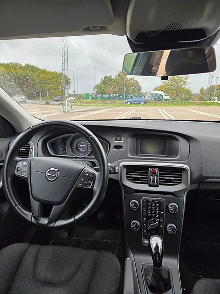 Volvo V40 2017 photo 4