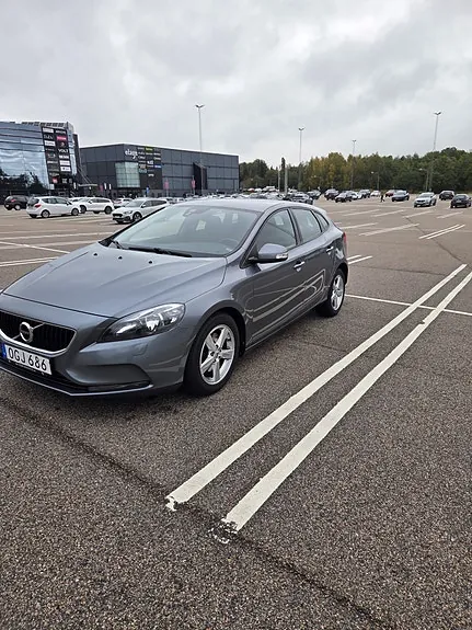 Volvo V40 2017 photo 2