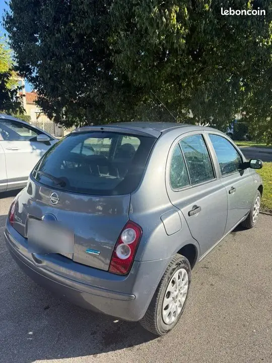 Nissan Micra 2010 photo 3