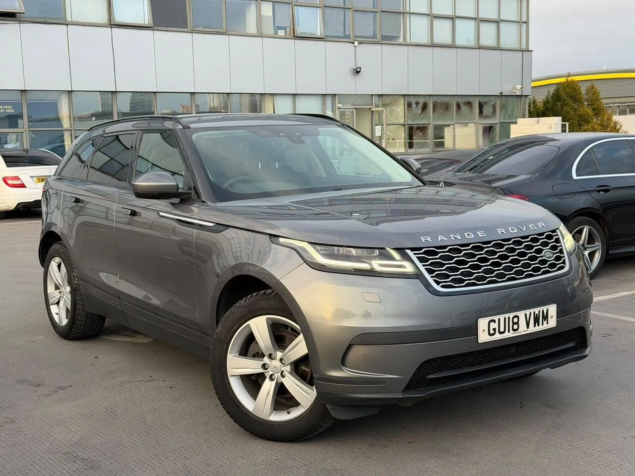 Land Rover Range Rover Velar 2018 photo 4