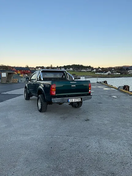 Toyota Hilux 2006 photo 3