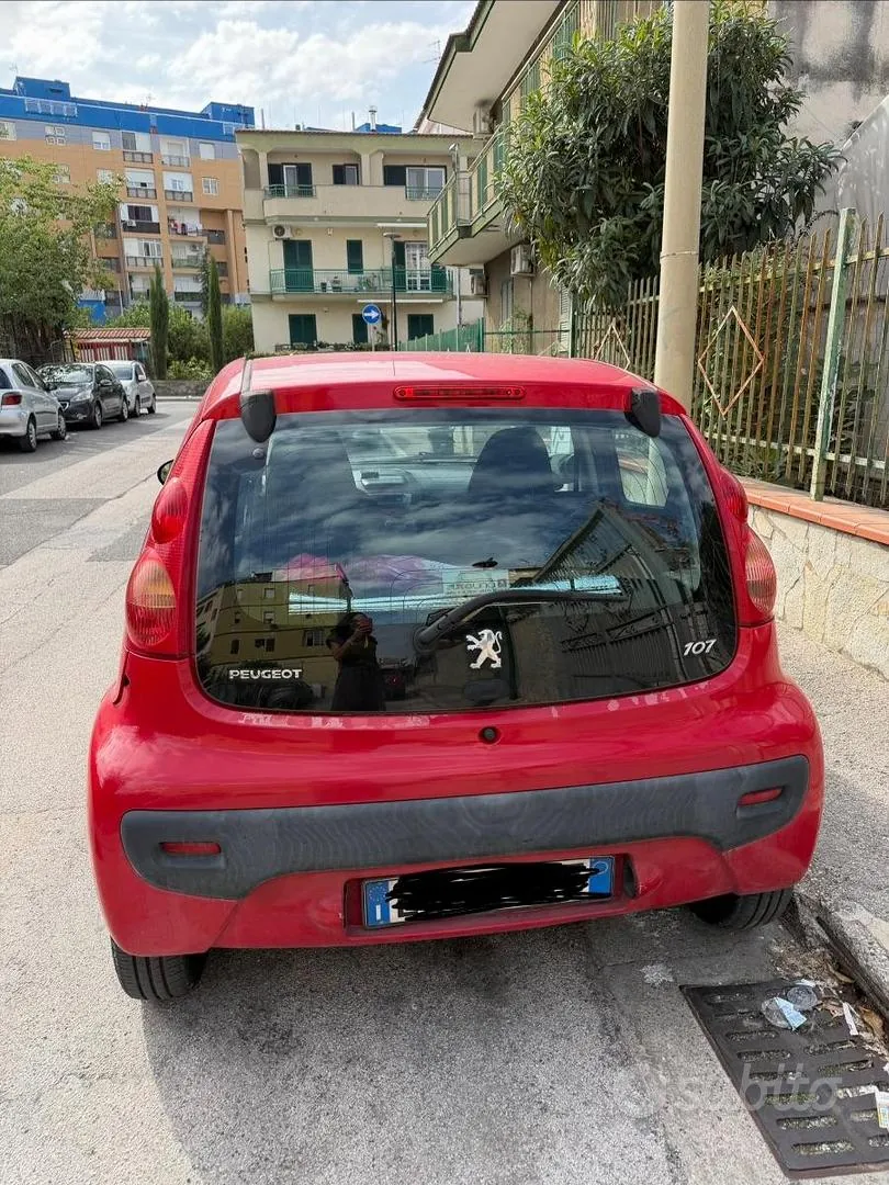 Peugeot 107 2012 photo 2