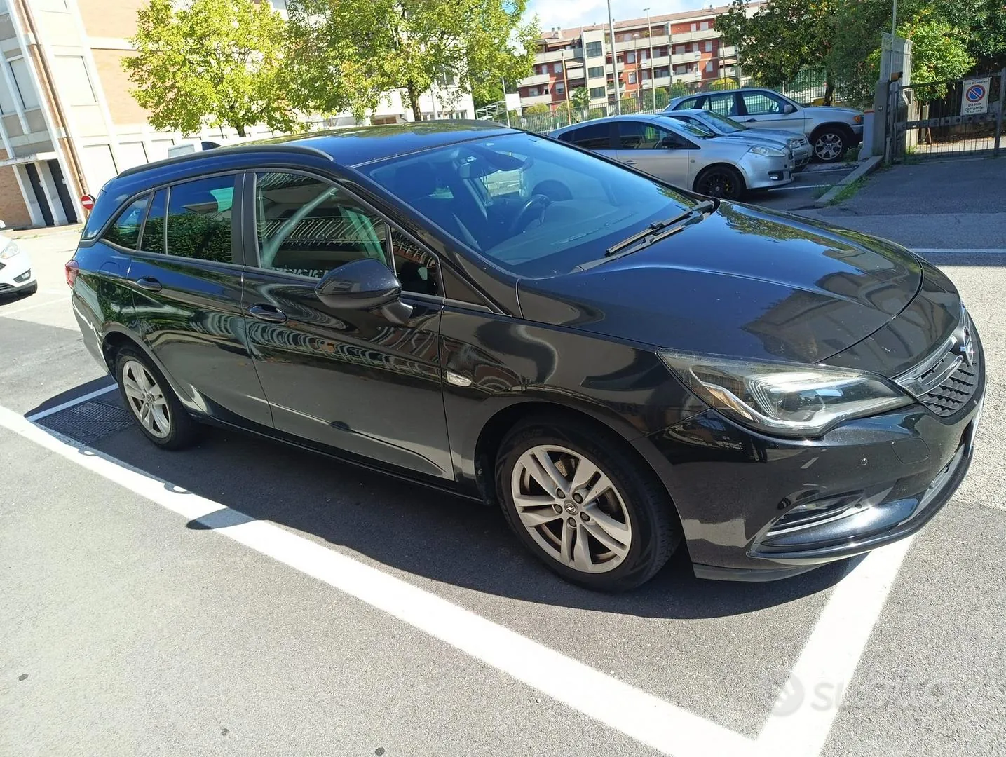Opel Astra 2017 photo 3