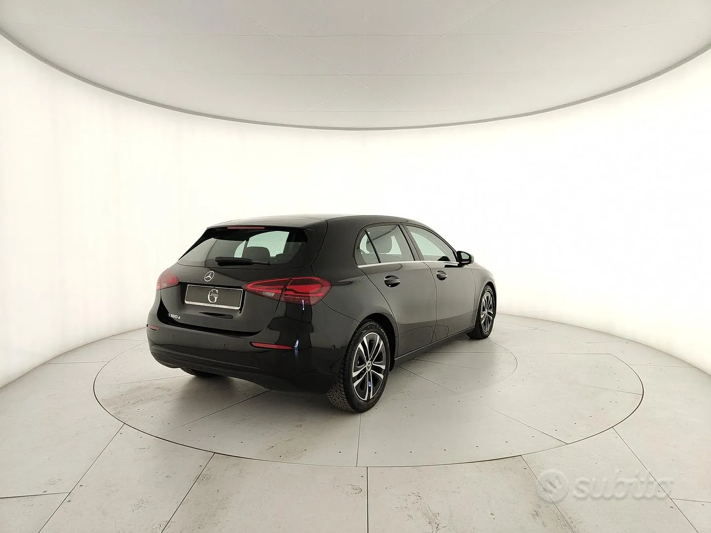 Mercedes-Benz A 180 2023 photo 3