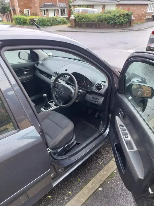Mazda Mazda2 2007 photo 5