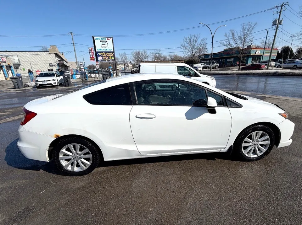Honda Civic 2012 photo 2