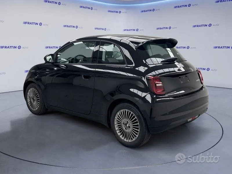 Fiat 500 2026 photo 2