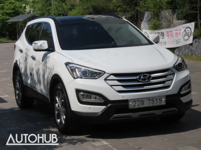 Hyundai Santa Fe 2013 photo 2