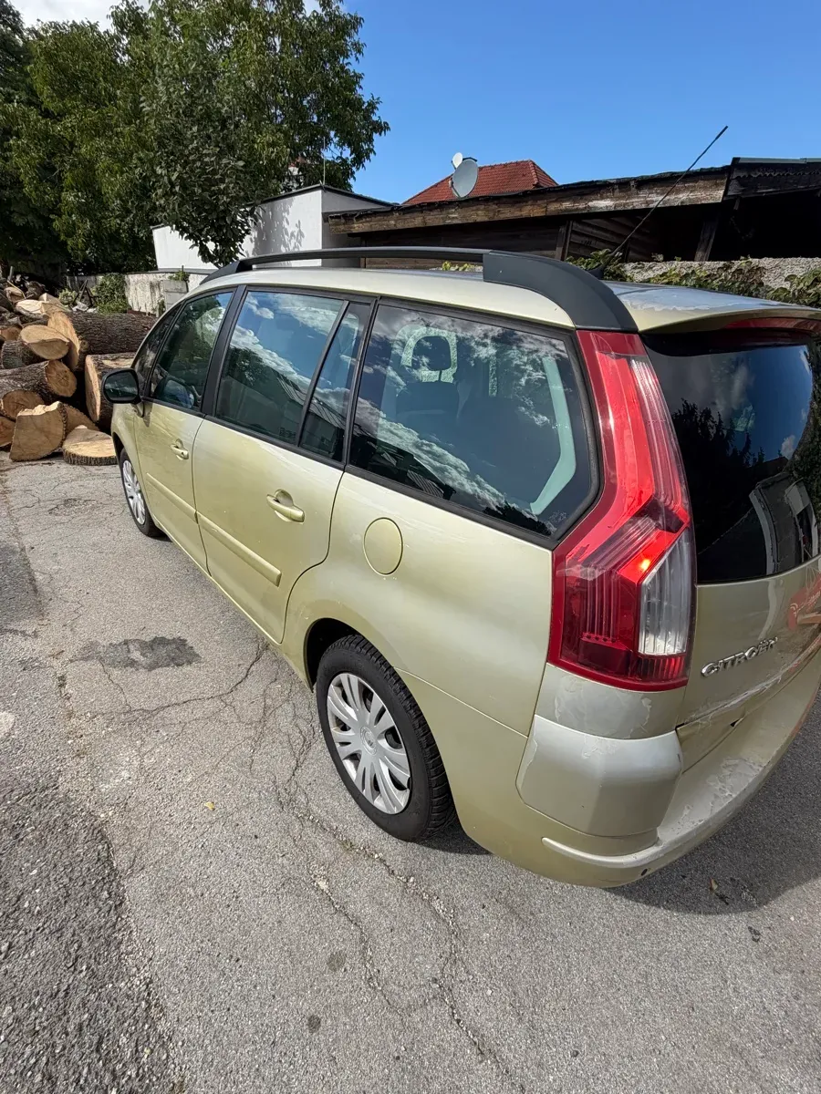 Citroen C4 Picasso 2008 photo 3