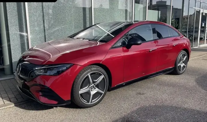 Mercedes-Benz Eqe