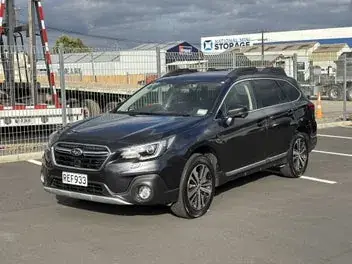 Subaru Outback 2018 photo 2
