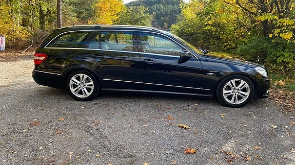Mercedes-Benz E220 2010 photo 5