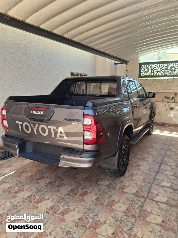Toyota Hilux 2021 photo 3