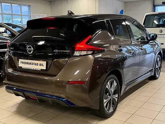 Nissan Leaf 2021 photo 4