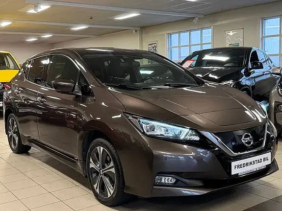 Nissan Leaf 2021 photo 5