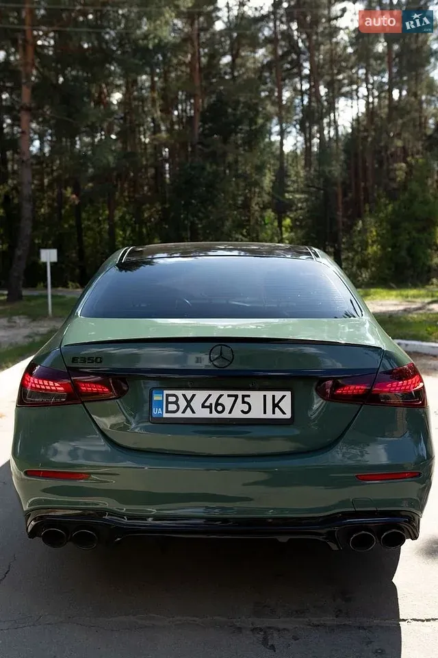 Mercedes-Benz E-Class 2023 photo 2