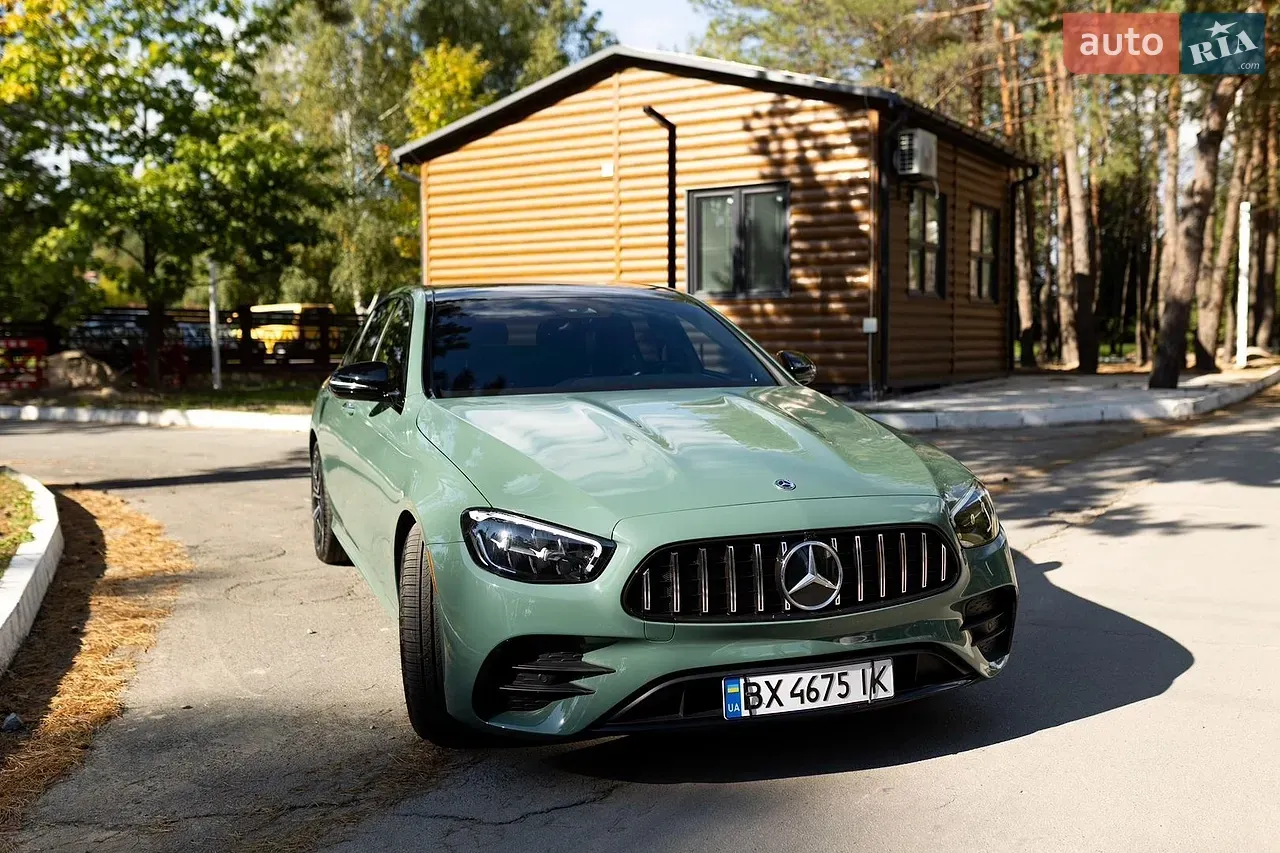 Mercedes-Benz E-Class 2023 photo 3