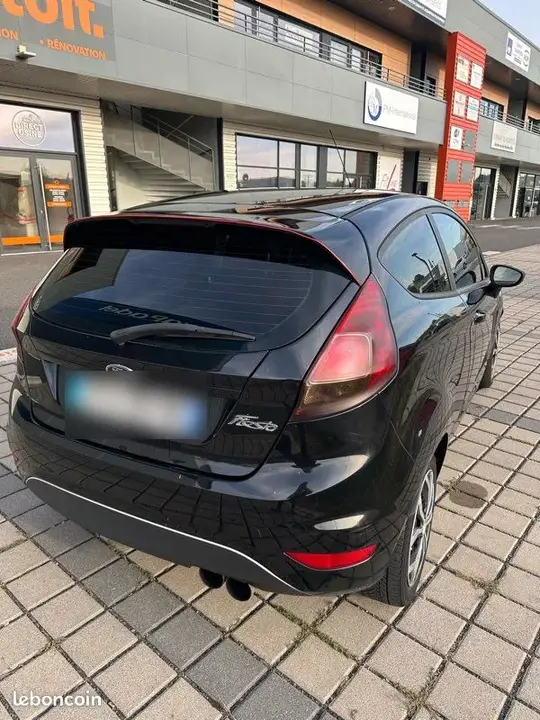 Ford Fiesta 2013 photo 2