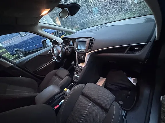 Opel Zafira 2017 photo 5