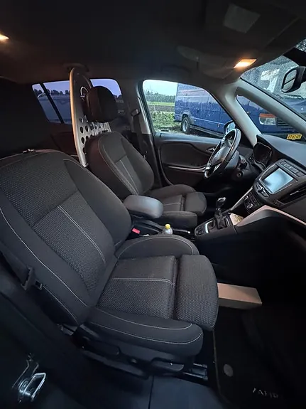 Opel Zafira 2017 photo 4