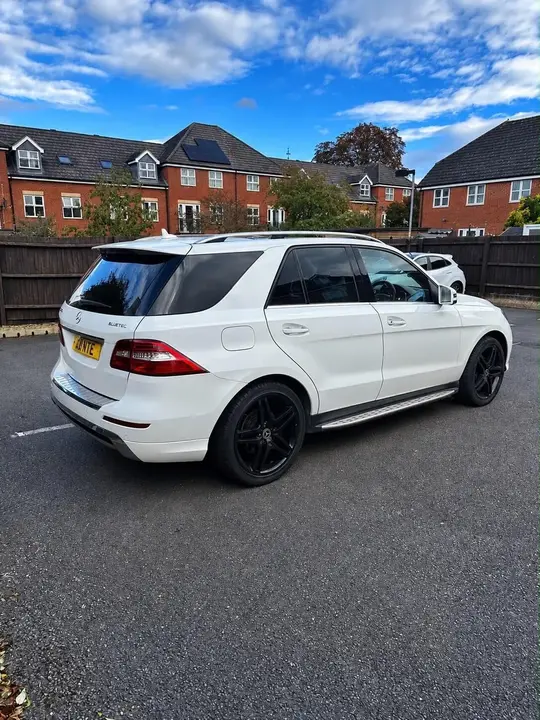 Mercedes-Benz M-Class 2015 photo 5